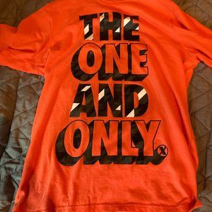 short sleeve shirt